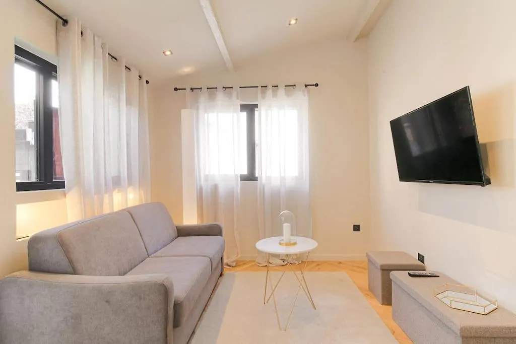 Appartement Lumineux Pour 4, Villeurbanne Cusset